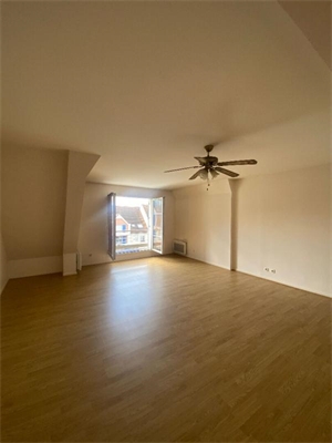 t3 à la location -   91290  ARPAJON, surface 71 m2 location t3 - UBI478000511